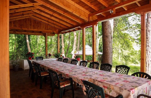 Kamena House | Comfortable Bungalow for 2-3 with Breakfast Included