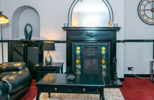 Milngavie Apartment | Cozy Central 2BD Apartment in Milngavie, Glasgow
