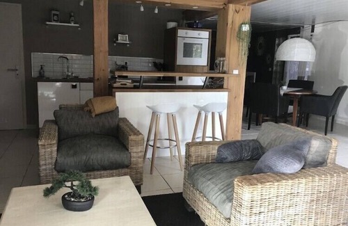 Sevrier House | Inviting Oceanfront Chalet Apartment with Spa & Breakfast
