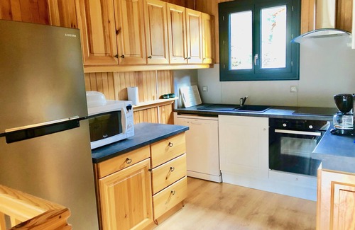 Matemale Ski Chalet | Cozy Chalet with Lake View and Year-Round Activities