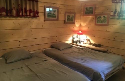 Zweisimmen Nr Gstaad Apartment | Inviting Mountain View Chalet - Gstaad with Cozy Amenities