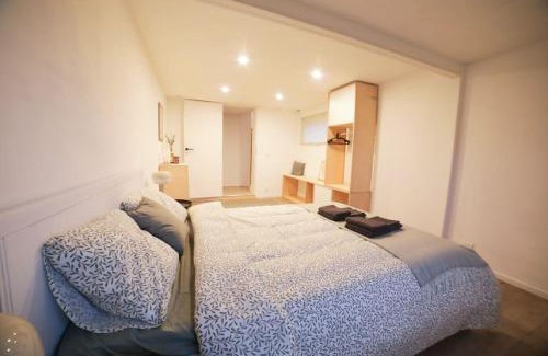 Somme-Leuze Ski Chalet | Charming Chalet Vue & Nature in Durbuy - Pet Friendly Retreat