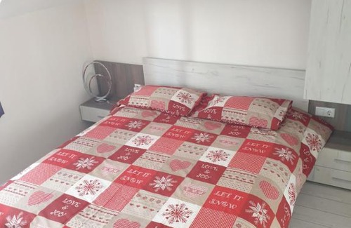 Blagoevgrad Apartment | Budget-Friendly Cosy Apartment with Great Guest Ratings
