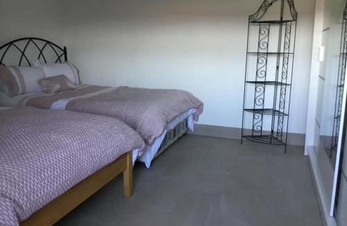 Broadford House | Inviting Cosy Cottage in Broadford - Rated 9.8/10
