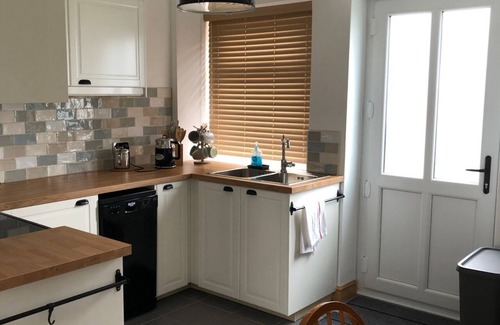 Burtersett Cottage | Idyllic Cottage Retreat in Yorkshire Dales with Pool & Breakfast