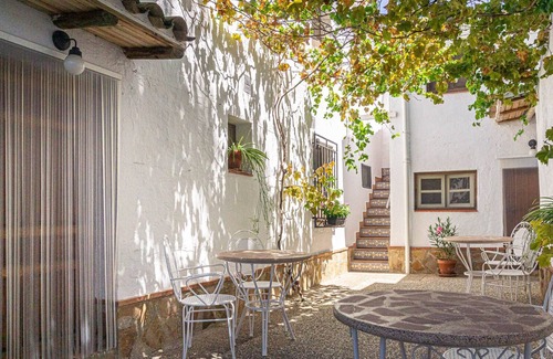 Tozar Cottage | Charming Cottage with Private Pool in Picturesque Countryside