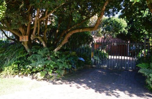 Sedgefield Apartment | Cozy Cottage: Family-Friendly Stay with 9.2 Rating