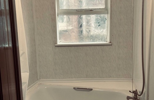 Liverpool Apartment | Cosy Countryside Retreat @ 279 County Road, 15 minutes walk from Everton Stadium