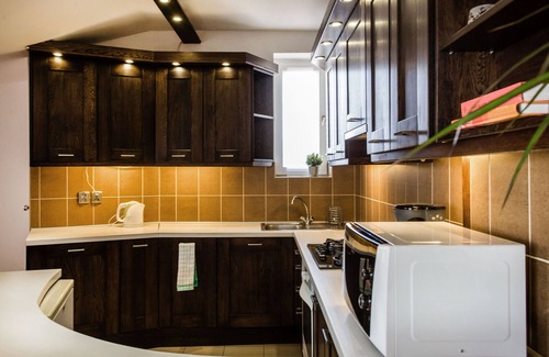 Inner City Budapest Apartment | Inviting Downtown Apartment Steps from Central Market