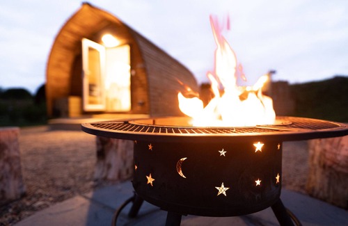 Collingham Cabin | Cosy En-Suite Cabin near Newark