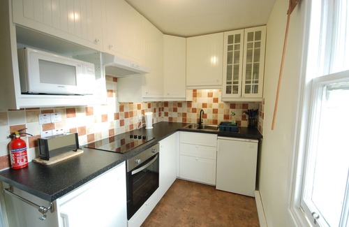 Taynuilt Apartment | Cozy Oceanfront Apartment for Two with Breakfast Included