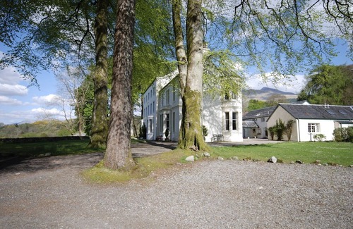 Taynuilt Apartment | Cozy Oceanfront Apartment for Two with Breakfast Included