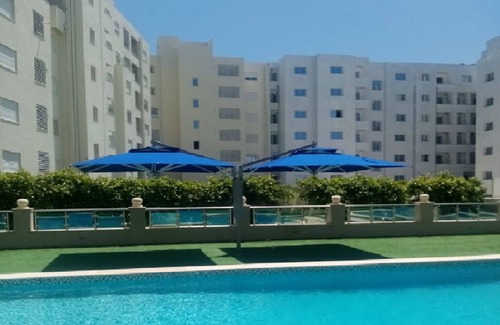Cite El Wafa Apartment | Romantic Getaway in a Cozy Flat with Pool and Breakfast