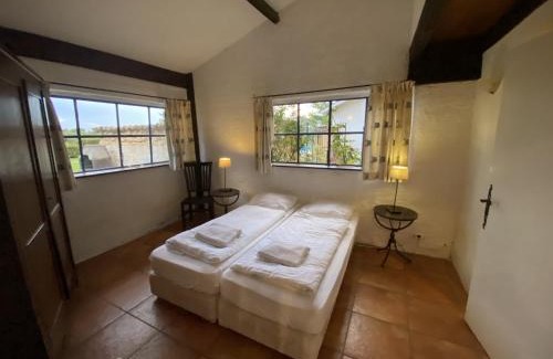 Prayssac House | Charming Bakery House with Pool & Pet-Friendly Amenities