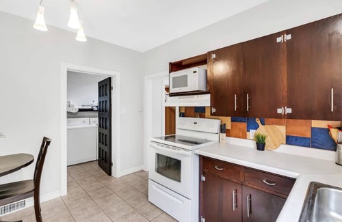 Shediac Apartment | Charming Downtown Shediac Apartment with Pet-Friendly Amenities