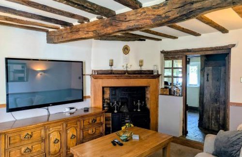 Bewdley House | Charming Georgian Cottage in Bewdley with Pet-Friendly Amenities