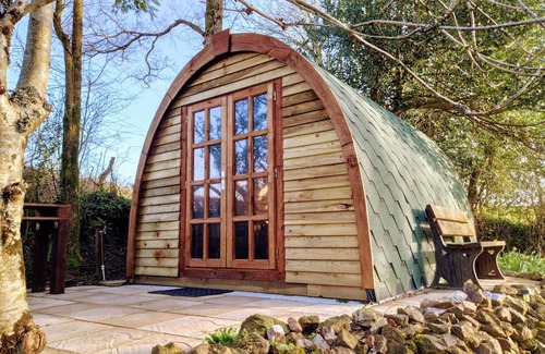 Saltash Cabin | Unique Glamping Experience at The Greenhouse Spa Retreat