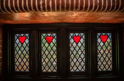 Geraldton Cottage | Cosy Heritage Retreat - Pet FriendlynRated as "Exceptional" by previous Guests.