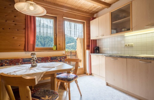 San Leonardo in Passiria Apartment | Comfortable "Haus Hubertus - FeWo 5" with Spa & Wi-Fi