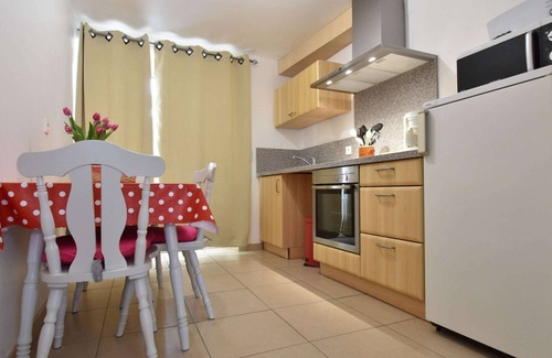 Saint-Louis House | Charming Lakefront Getaway in Saint-Louis: Pet Friendly