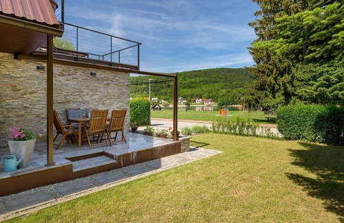 Ogulin House | Lakefront Holiday Home with Spa and Family-Friendly Perks