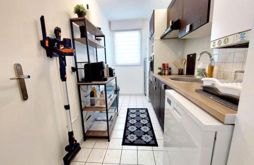 Cergy Apartment | Comfortable Home 2: Family-Friendly Stay Near Paris