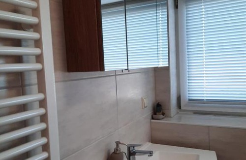 Leubnitz-Neuostra Apartment | Inviting Home with High Guest Ratings & Family-Friendly Amenities