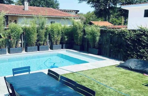 Saint-Medard-en-Jalles House | Delightful House with Pool - Guest Rated 10/10 Success