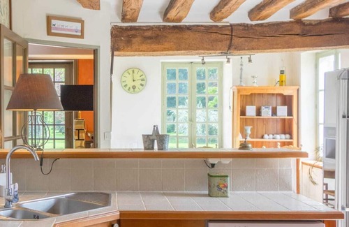 Neuville-aux-Bois Villa | Elegant Chateau Experience Near Orléans with Family Amenities