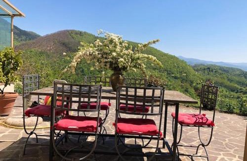 Gattaia House | Family-Friendly 2-Bedroom Home with Shared Pool & Garden