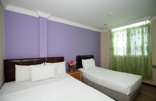 Miri Hotel | Cozy Inn: Family-Friendly Stay with Great Reviews