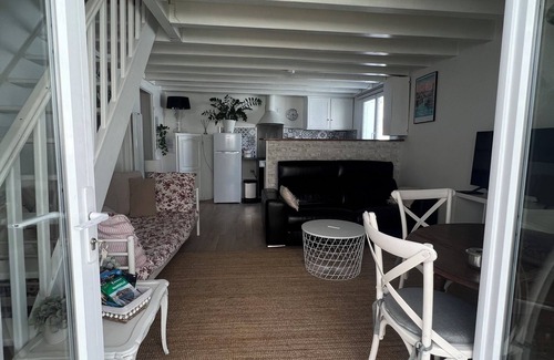 La Valbarelle House | Cosy little house with terrace
