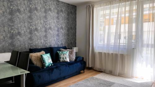Albertfalva Apartment | Delightful Living Apartment with Balcony - Rated 9.4/10