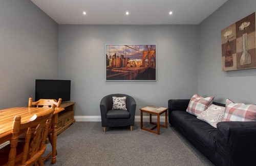 Bowburn Apartment | Inviting Modern One Bedroom Apartment near Durham