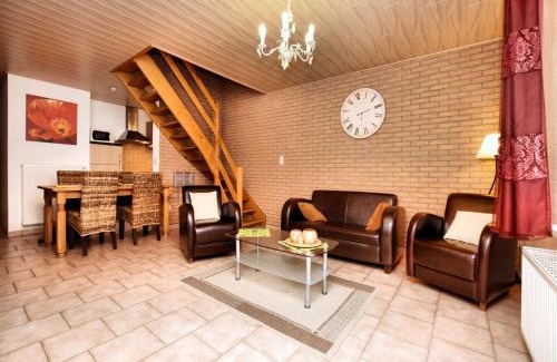 Wibrin House | Cozy Semi-Detached House with Terrace - Pet Friendly Stay