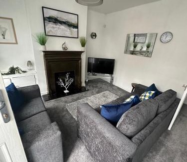 Thurnscoe House | Cozy Nest Getaways: Family-Friendly Retreat Awaits You