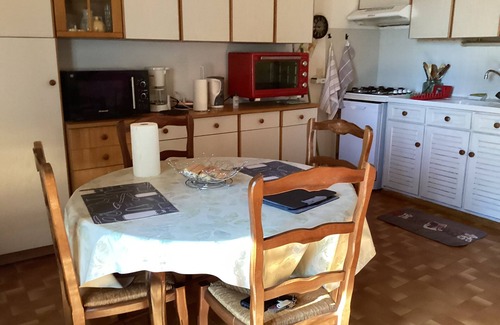 Vacheres House | Charming Retreat in Haute Provence with Spa and Ocean Views