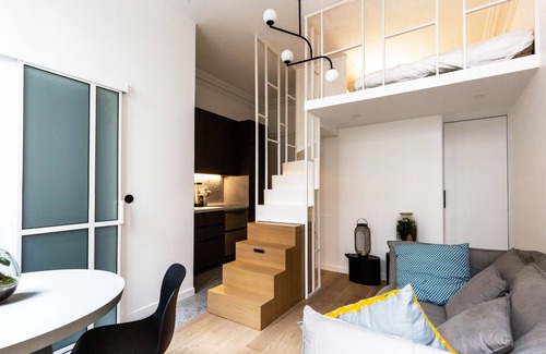 Croulebarbe Apartment | Cozy Retreat Near Jardin des Plantes with Spa & Breakfast