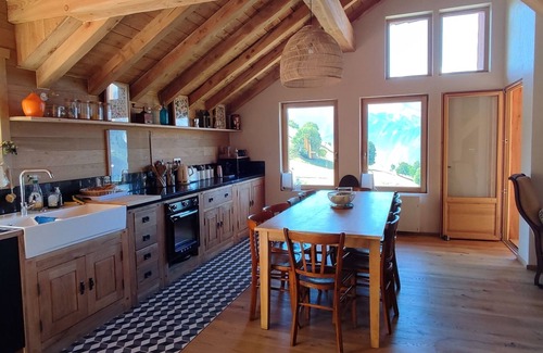 Villard-Reculas Ski Chalet | Inviting Chalet Retreat: 5 Bedrooms Near Alpe d'Huez