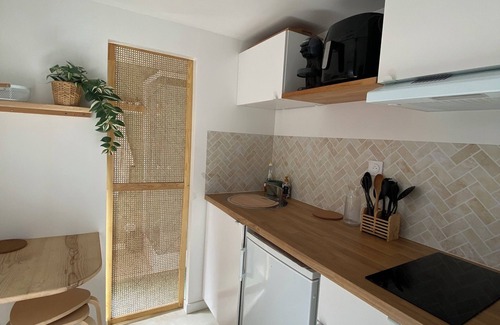 Bourg-Saint-Andeol Apartment | Cosy new studio with private courtyard