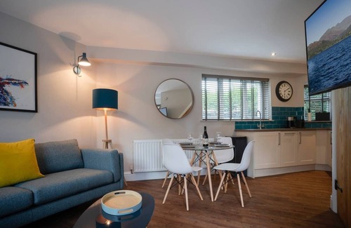 Windermere House | Cozy Nook: Perfect Family Getaway in Central Windermere