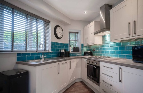 Windermere House | Cozy Nook: Perfect Family Getaway in Central Windermere