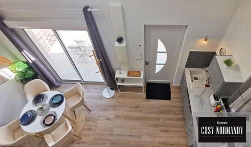 Bois-Jerome-Saint-Ouen Apartment | Charming Normandy Retreat - Guest Rated 9.3 with Dining