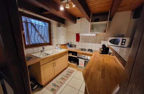 Schiltigheim Apartment | Cosy Old Farmer, 12 min de Strasbourg Centre