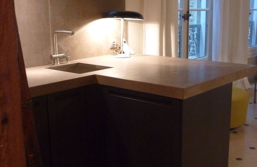 Saint-Germain-des-Pres Apartment | Charming Retreat in Saint Germain des Prés with Spa & Hot Tub