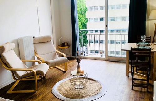 Belsunce Apartment | Welcoming Retreat Near Vieux Port with Family-Friendly Perks