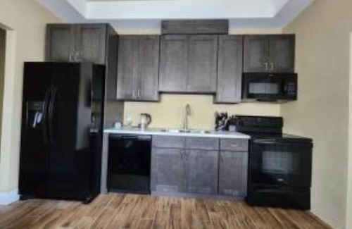 Cooper Jack Bay Settlement Apartment | Convenient Apartment Just 10 Minutes to the Beach