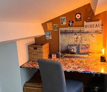 Belgentier Apartment | Inviting Provençal Retreat: Guest Rated 9.2/10, Family-Friendly