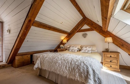 Banchory Cottage | Cosy rural retreat with fab views, unspoilt area pet friendly sleeps 3