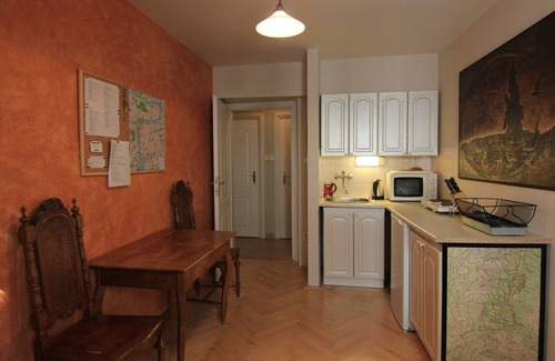 Mala Strana Apartment | Cozy 1 Bedroom Apartment in Mala Strana with Great Amenities